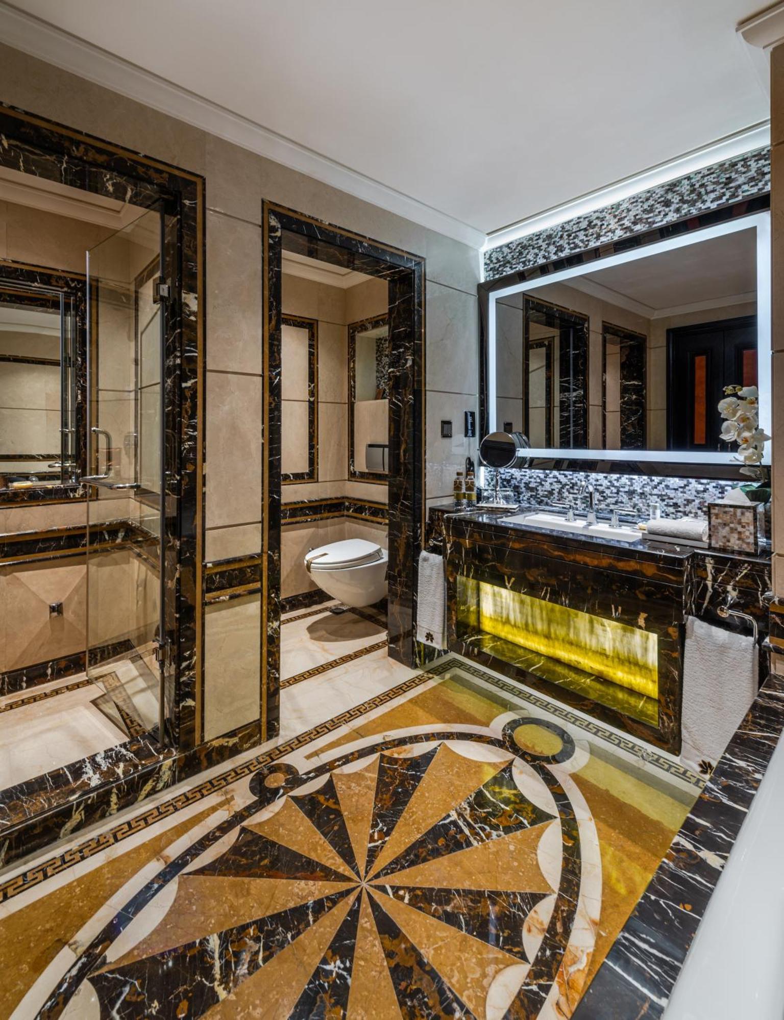 Narcissus Riyadh Hotel&Spa Exterior foto Bathroom
