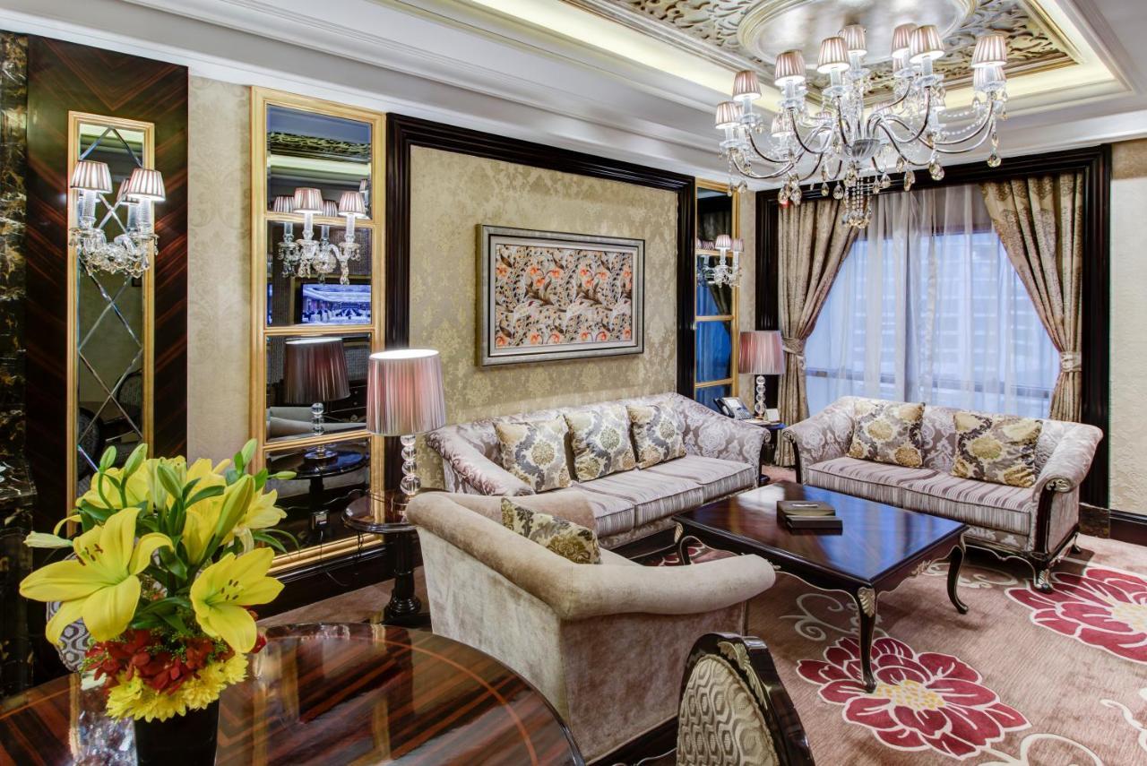 Narcissus Riyadh Hotel&Spa Exterior foto A living room in a luxury home