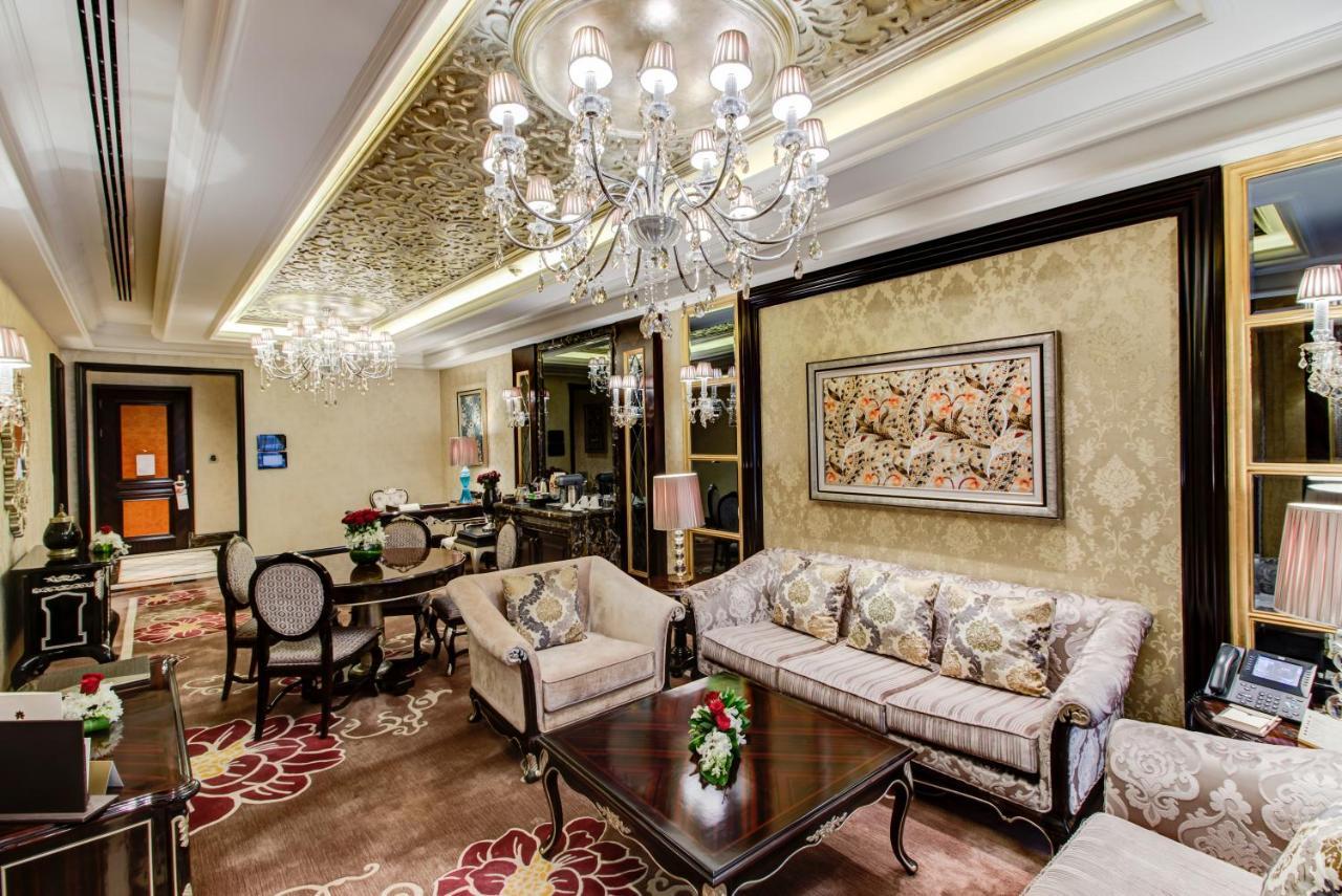 Narcissus Riyadh Hotel&Spa Exterior foto The interior of the Presidential Suite